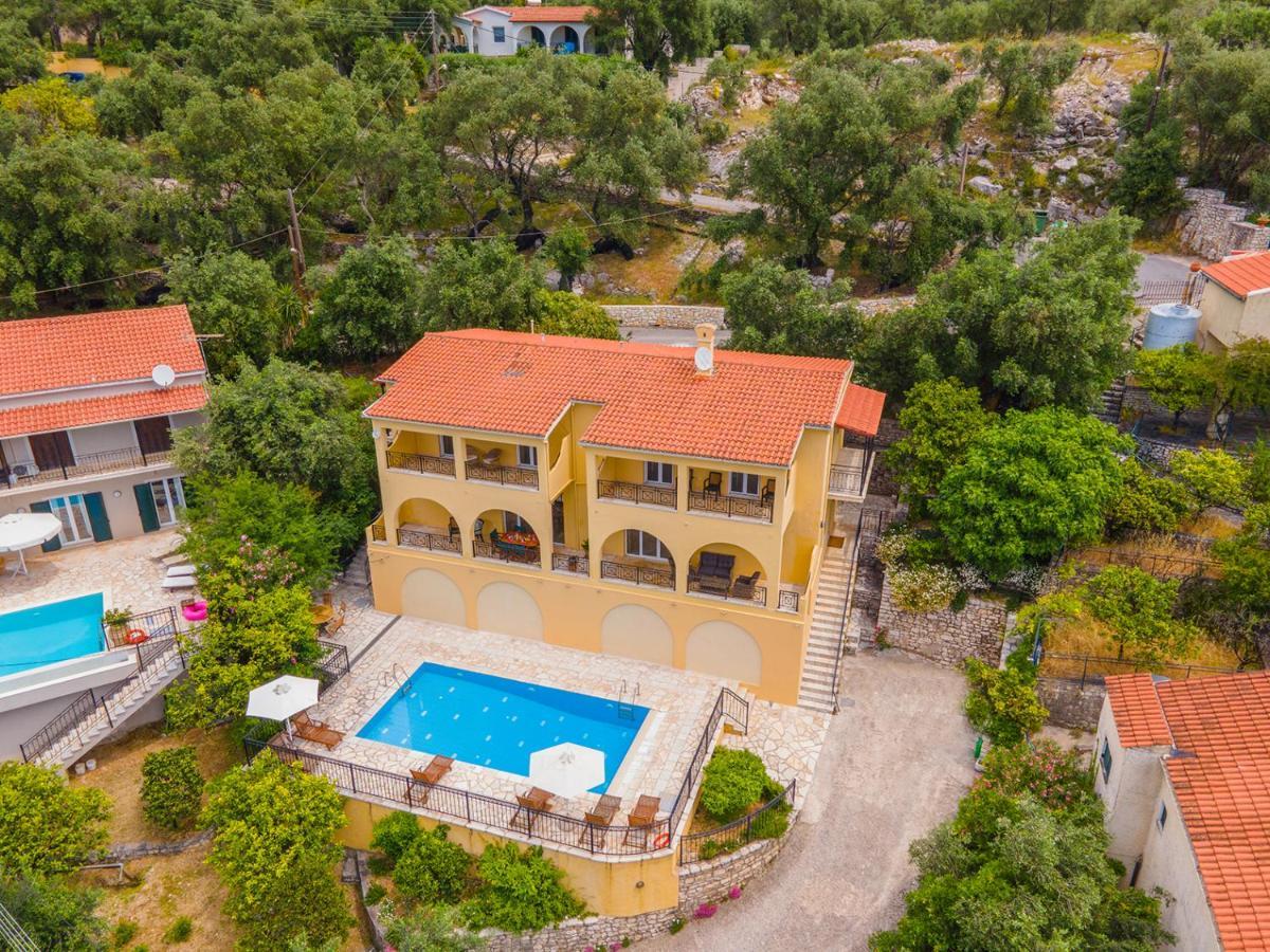 Villa Christina Nisaki  外观 照片